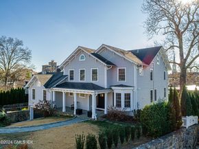 3 Finney Knoll Lane, Riverside CT 06878