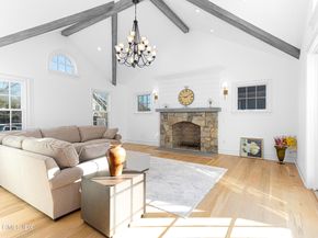 3 Finney Knoll Lane, Riverside CT 06878