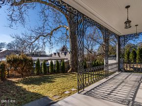 3 Finney Knoll Lane, Riverside CT 06878
