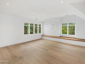 25 Dialstone Lane, Riverside CT 06878