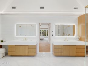 25 Dialstone Lane, Riverside CT 06878