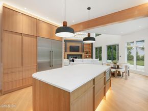 25 Dialstone Lane, Riverside CT 06878