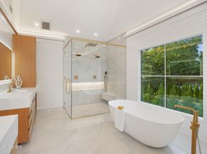 25 Dialstone Lane, Riverside CT 06878