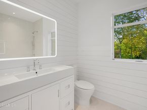 25 Dialstone Lane, Riverside CT 06878