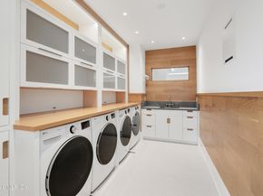 25 Dialstone Lane, Riverside CT 06878