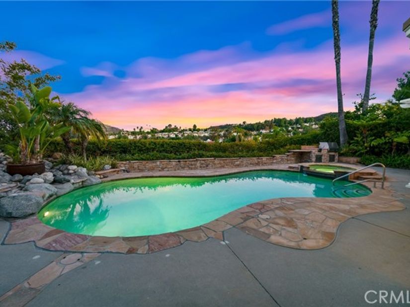 3750 Paseo Primario, Calabasas, CA 91302 For Sale