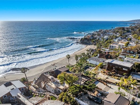 31995 Coast Hwy., Laguna Beach CA 92651