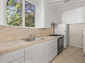 31995 Coast Hwy., Laguna Beach CA 92651