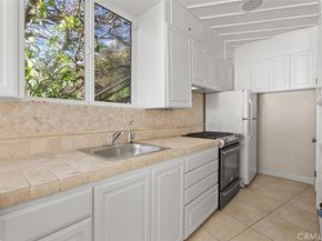 31995 Coast Hwy., Laguna Beach CA 92651