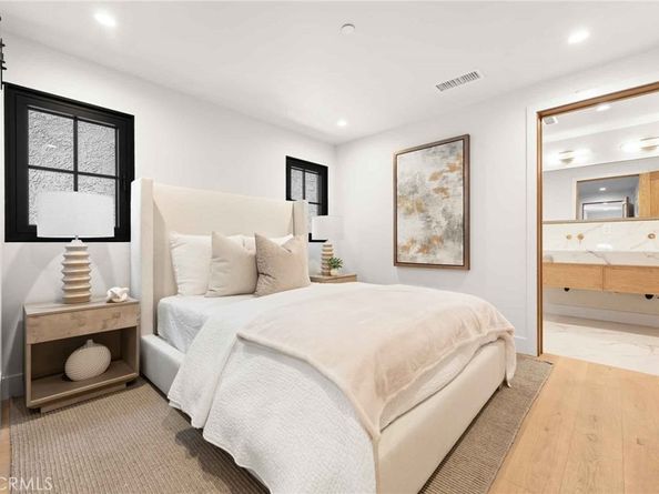 214 Abalone Avenue, Newport Beach CA 92662
