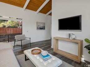 933 Meadowlark Drive, Laguna Beach CA 92651