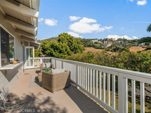 933 Meadowlark Drive, Laguna Beach CA 92651