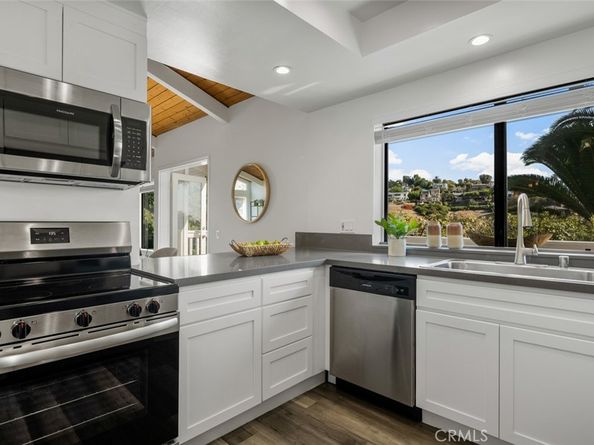 933 Meadowlark Drive, Laguna Beach CA 92651
