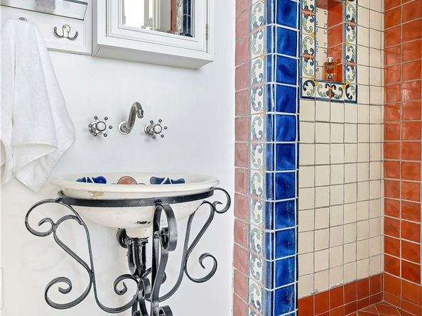 802 Rembrandt Drive, Laguna Beach CA 92651