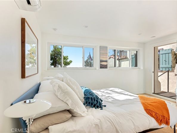 802 Rembrandt Drive, Laguna Beach CA 92651