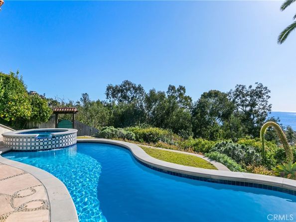 802 Rembrandt Drive, Laguna Beach CA 92651