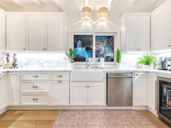 802 Rembrandt Drive, Laguna Beach CA 92651