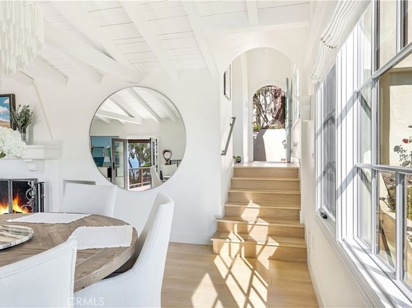 802 Rembrandt Drive, Laguna Beach CA 92651