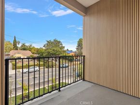 642 E Fairview Boulevard, Inglewood CA 90302