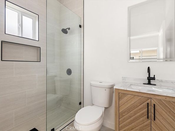 642 E Fairview Boulevard, Inglewood CA 90302