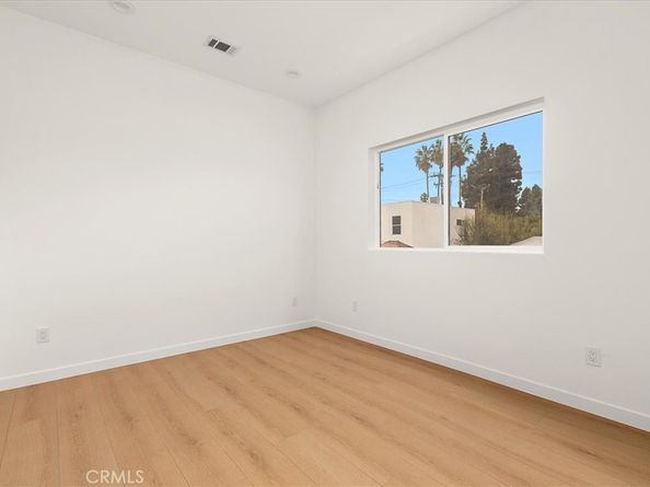 642 E Fairview Boulevard, Inglewood CA 90302