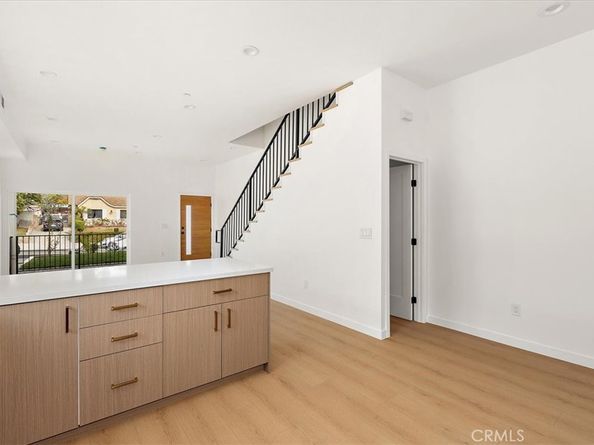 642 E Fairview Boulevard, Inglewood CA 90302