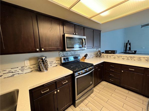 22031 Main 10, Carson CA 90745