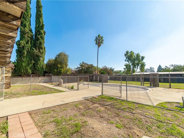 545 W Locust, Ontario CA 91762