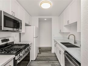 1751 S Bentley Ave, Los Angeles CA 90025