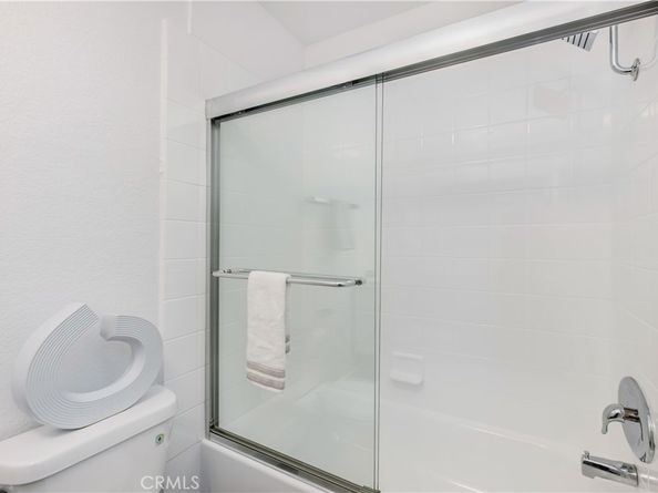 1751 S Bentley, Los Angeles CA 90025