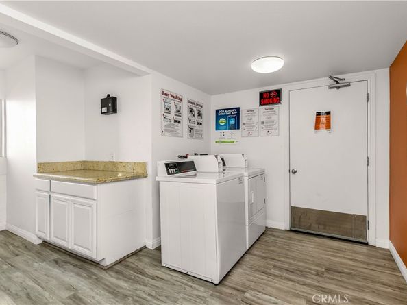 1751 S Bentley Ave, Los Angeles CA 90025