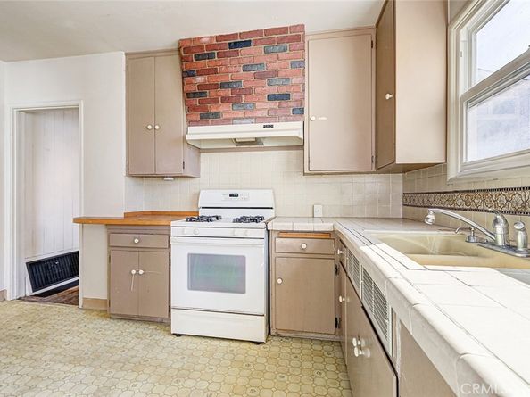 340 Avenue F, Redondo Beach CA 90277