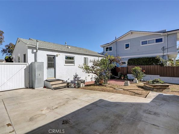340 Avenue F, Redondo Beach CA 90277
