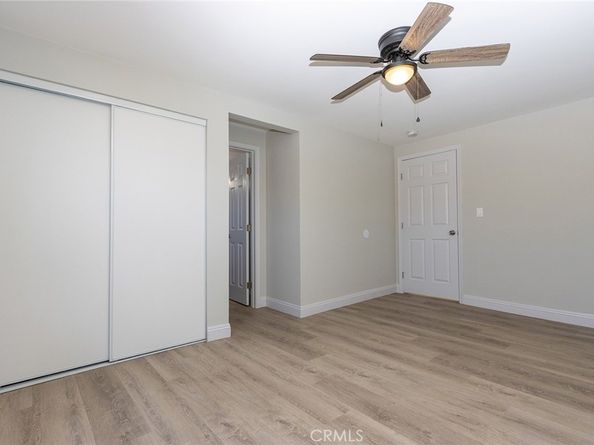9811 S San Pedro St, Los Angeles CA 90003