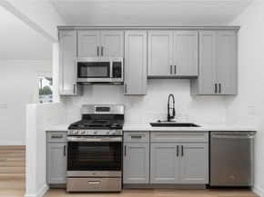 1834 E Holly Oak, West Covina CA 91791