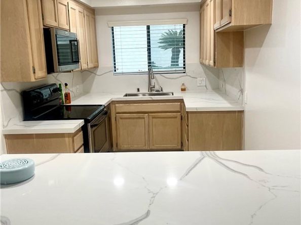 4700 Natick Ave 117, Sherman Oaks CA 91423