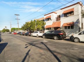 1511 W 11th Place, Los Angeles CA 90015