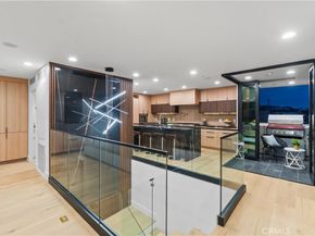 214 El Porto Street, Manhattan Beach CA 90266