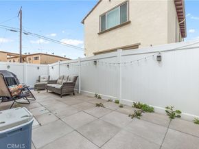 1340 Plaza Del Amo, Torrance CA 90501