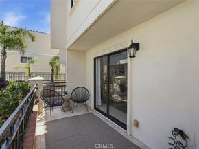 1301 S Catalina L, Redondo Beach CA 90277
