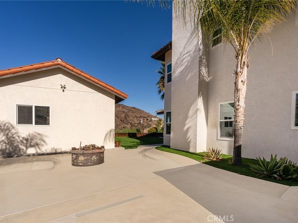 1160 Topper Lane, El Cajon CA 92021