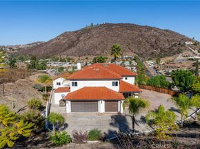 1160 Topper Lane, El Cajon CA 92021