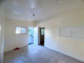 3005 11th Avenue, Los Angeles CA 90018
