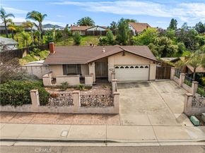 8423 Melrose Lane, El Cajon CA 92021