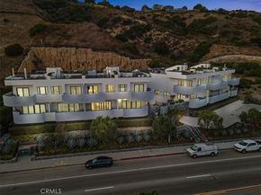 22065 Pacific Coast Hwy 3, Malibu CA 90265