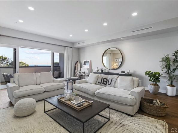 22065 Pacific Coast Hwy 3, Malibu CA 90265