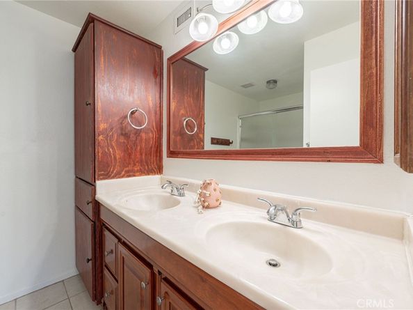 7137 Shoup Avenue 39, West Hills CA 91307