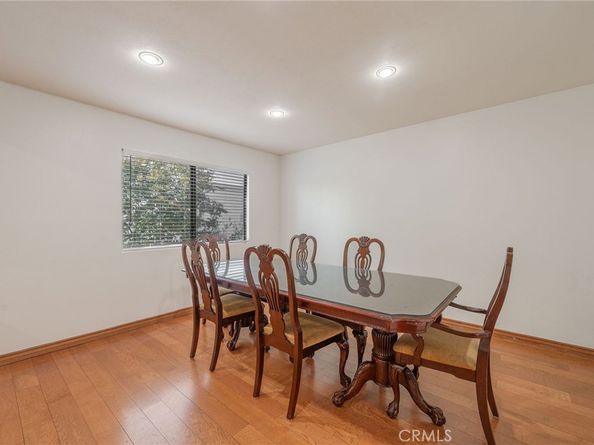 7137 Shoup Avenue 39, West Hills CA 91307