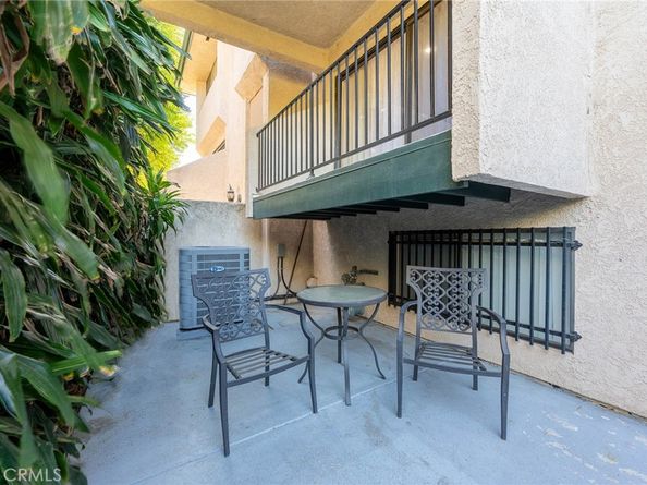 7137 Shoup Avenue 39, West Hills CA 91307