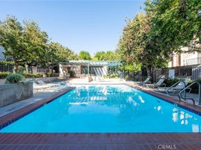 7137 Shoup Avenue 39, West Hills CA 91307